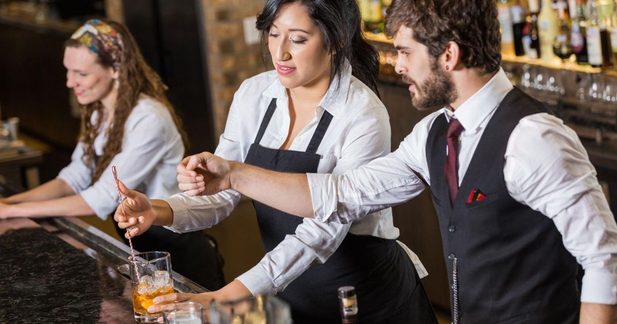 How To Bartend - Need A Bartending License?